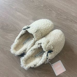 Cream Sherpa Papillio Birkenstock size EU 39 (size 8.5 US)